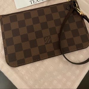 NWT Louis Vuitton Damier Ebene PM Neverfull pouch
